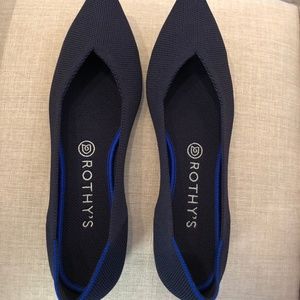 New, Never warn Size 10 Rothy's